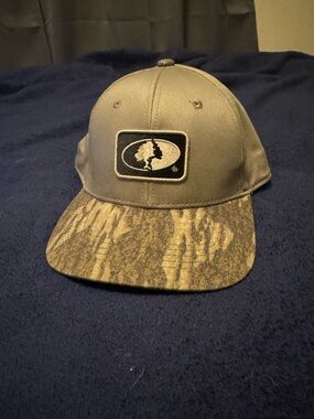Mossy Oak Gray Cap with Camouflage Brim